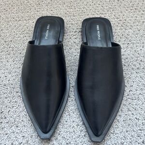 NWOT Free People Becky Black Slip-On Mules